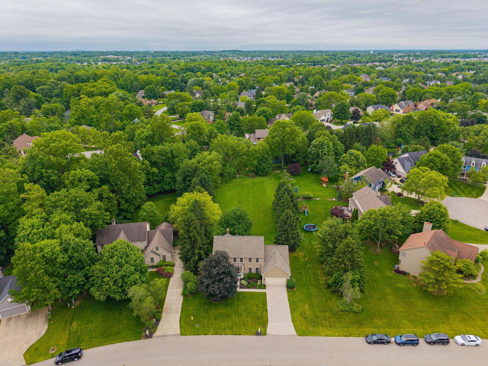 Lewis Center, Ohio, 43035, United States, 4 Bedrooms Bedrooms, ,2 BathroomsBathrooms,Residential,For Sale,2048697
