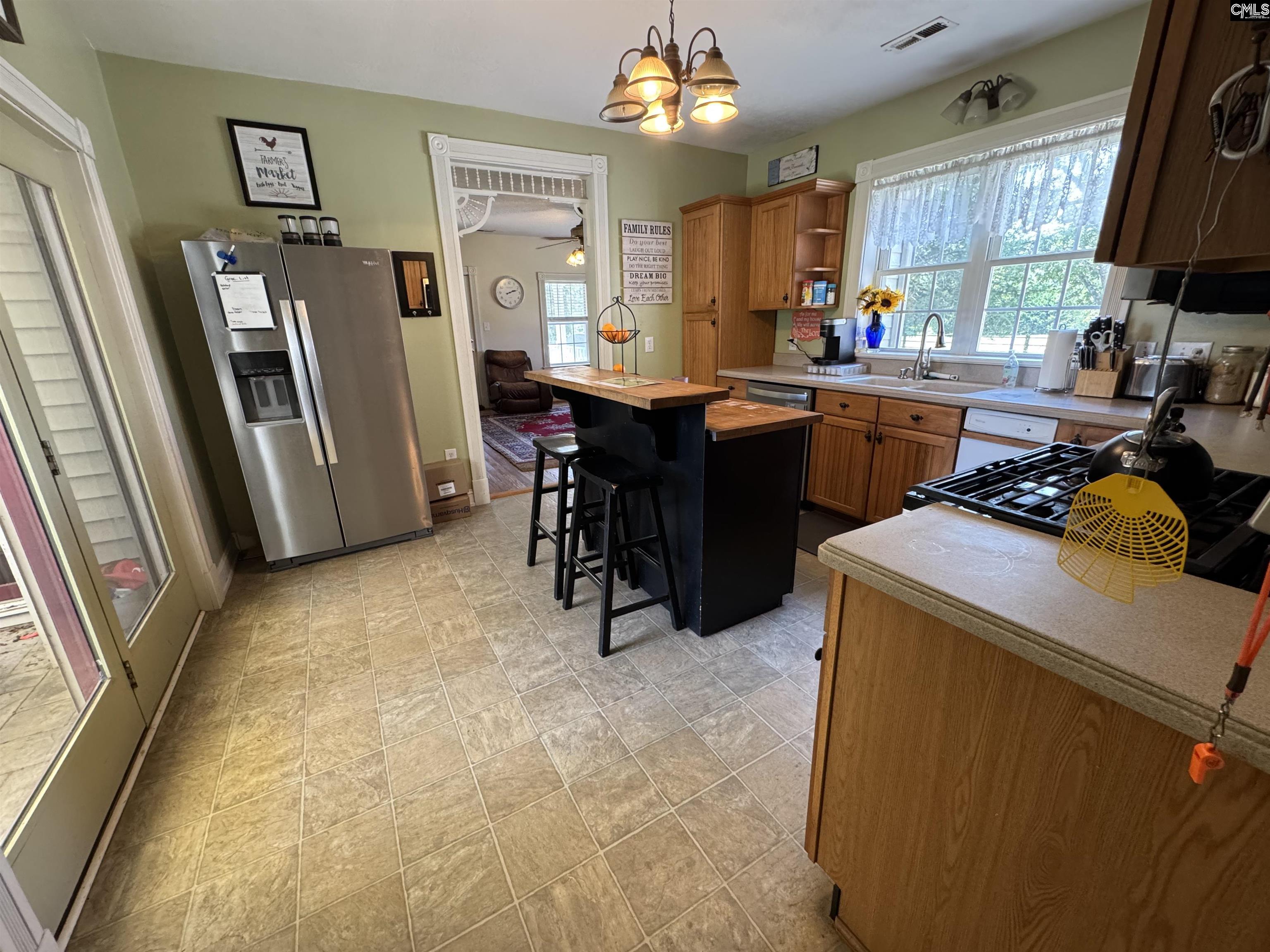 Newberry, South Carolina, 29108, United States, 3 Bedrooms Bedrooms, ,3 BathroomsBathrooms,Residential,For Sale,1987677