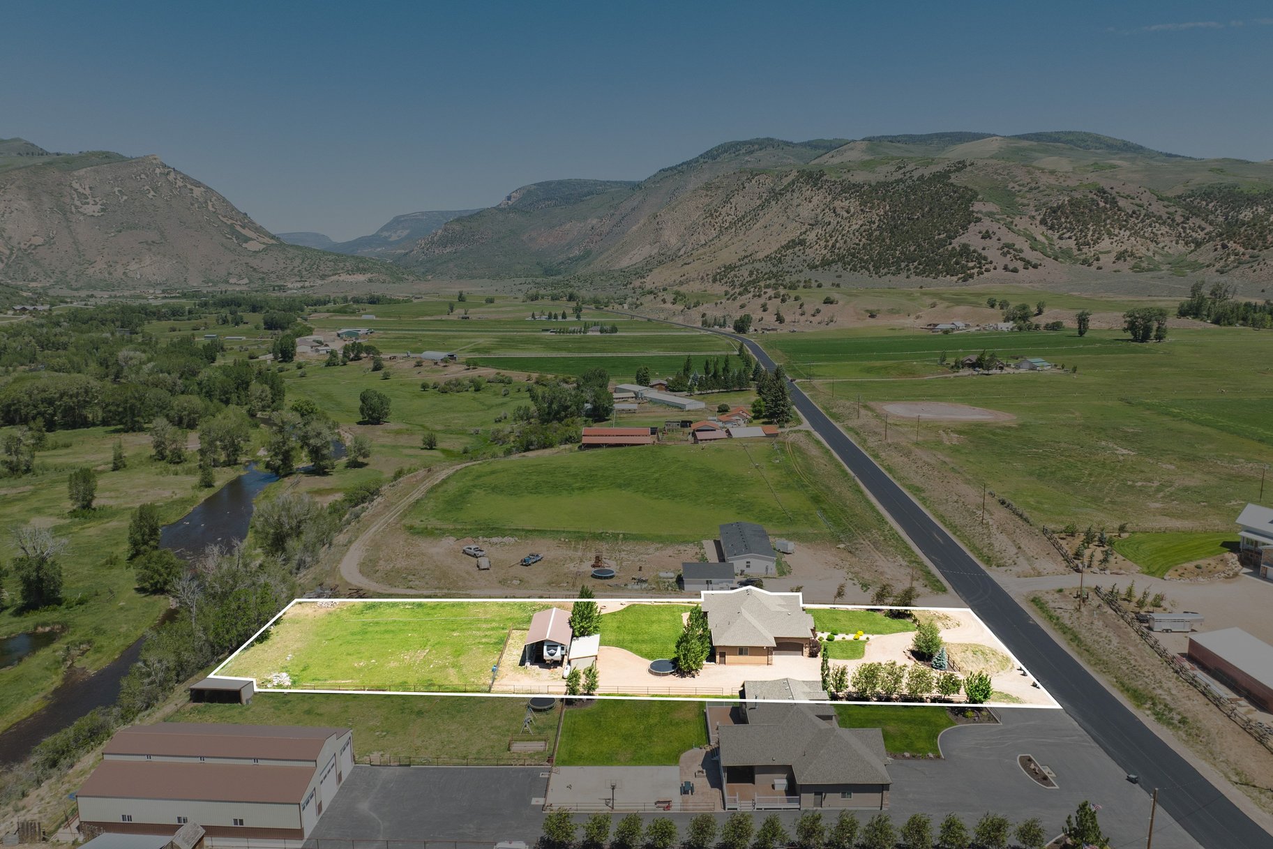  4,000+ SF Home, 1 Acre, Duchesne River Fly Fishing Easement - 物件實景