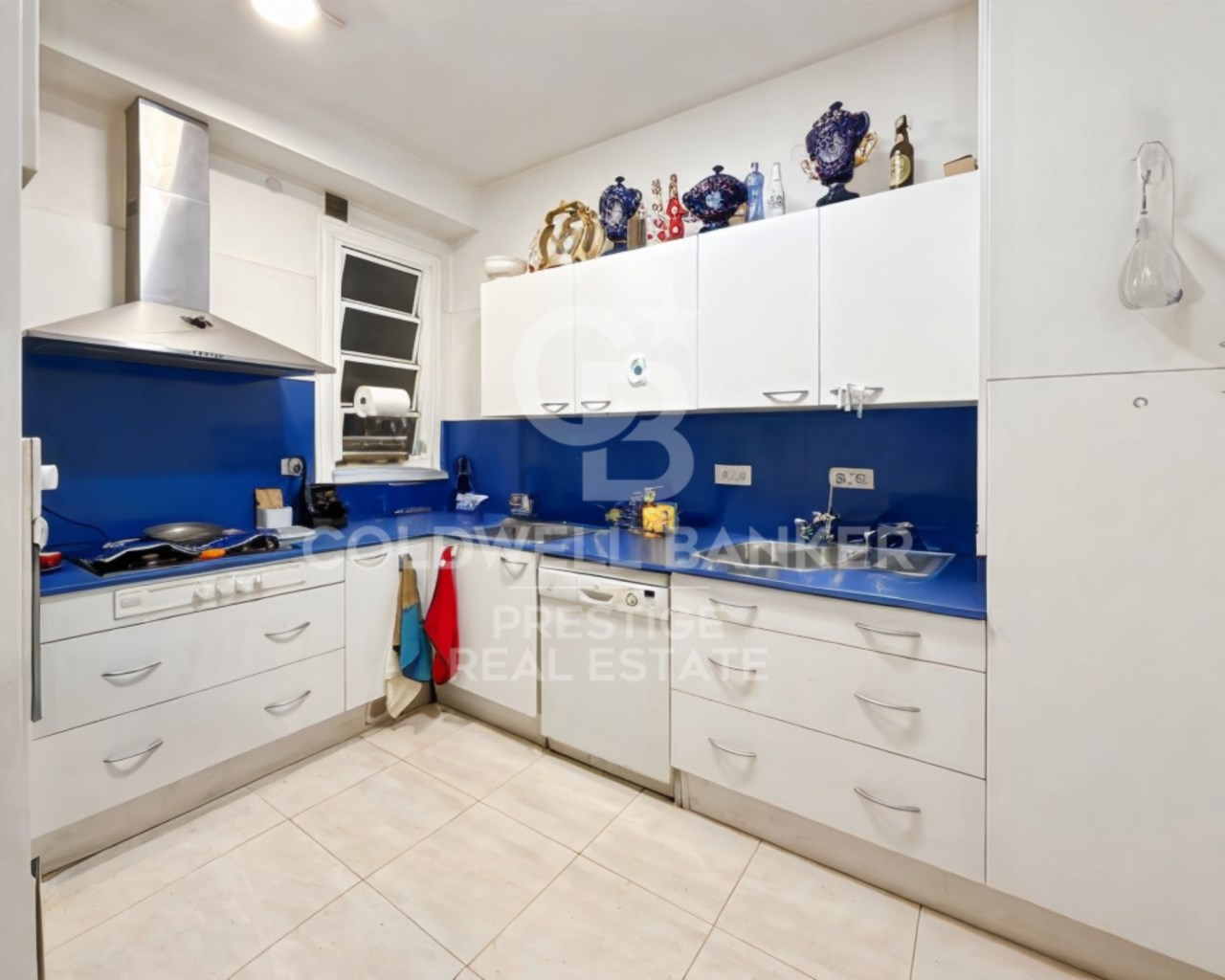 Barcelona, Catalonia, ES, 4 Bedrooms Bedrooms, ,3 BathroomsBathrooms,Residential,For Sale,1793371