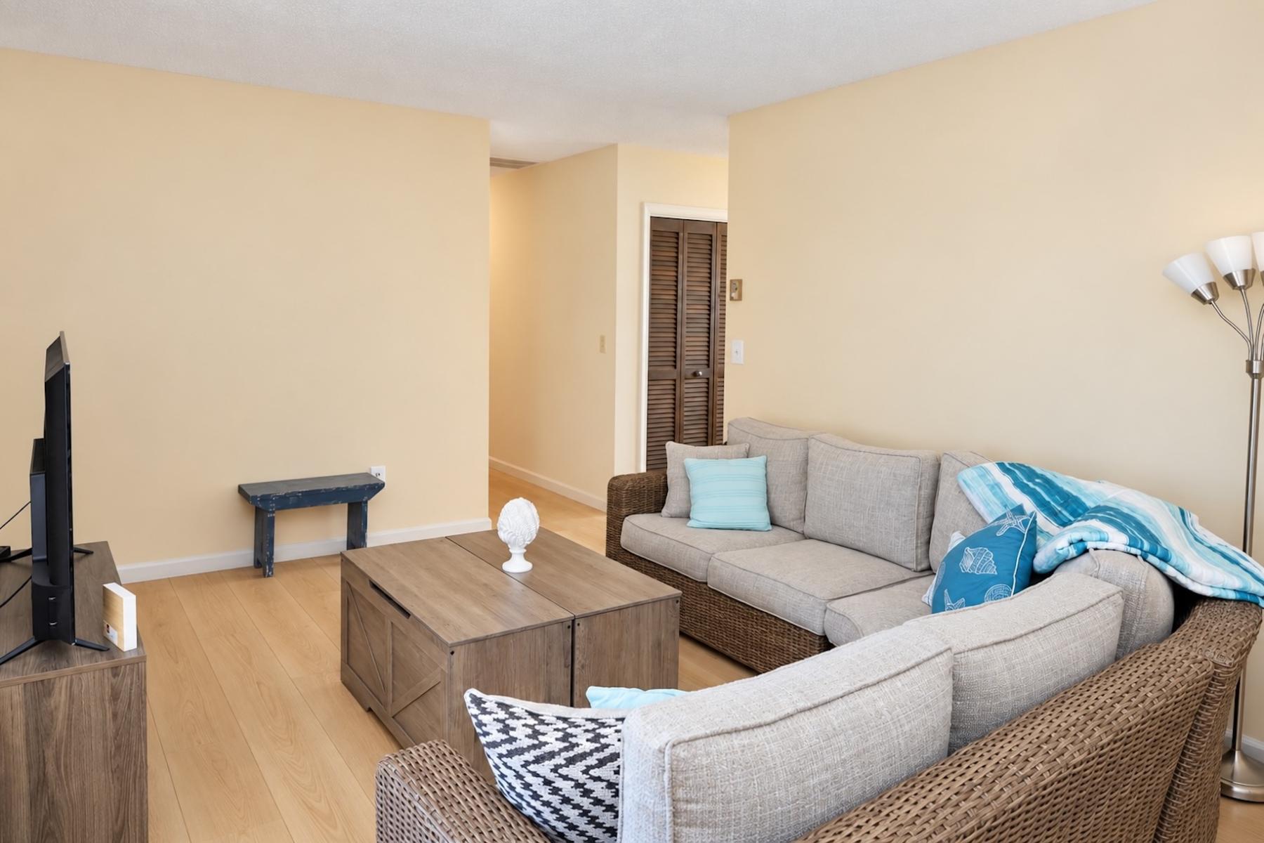  37795 Jefferson Street - 物件實景