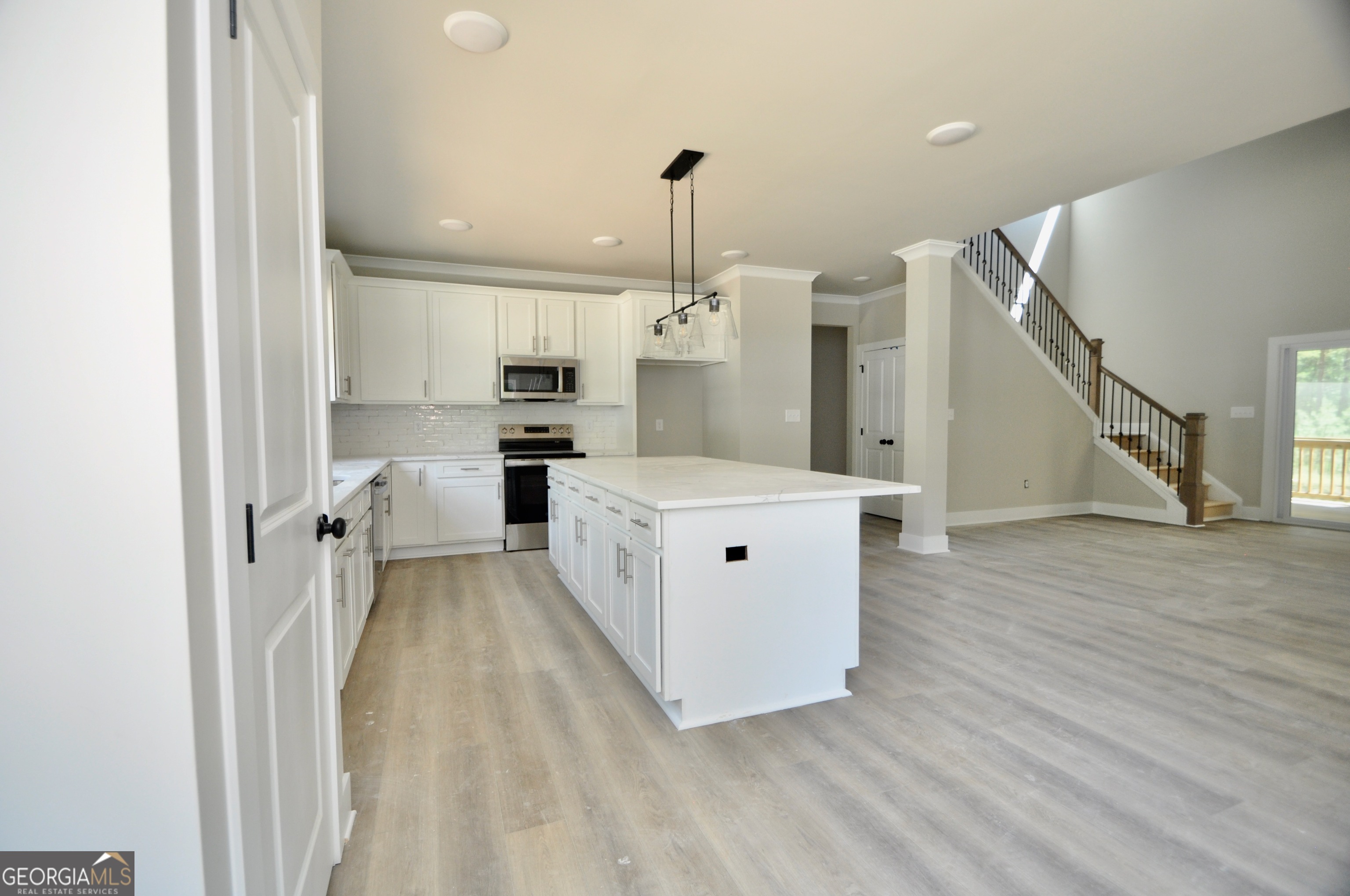Tignall, Georgia, 30668, United States, 5 Bedrooms Bedrooms, ,3 BathroomsBathrooms,Residential,For Sale,1902123