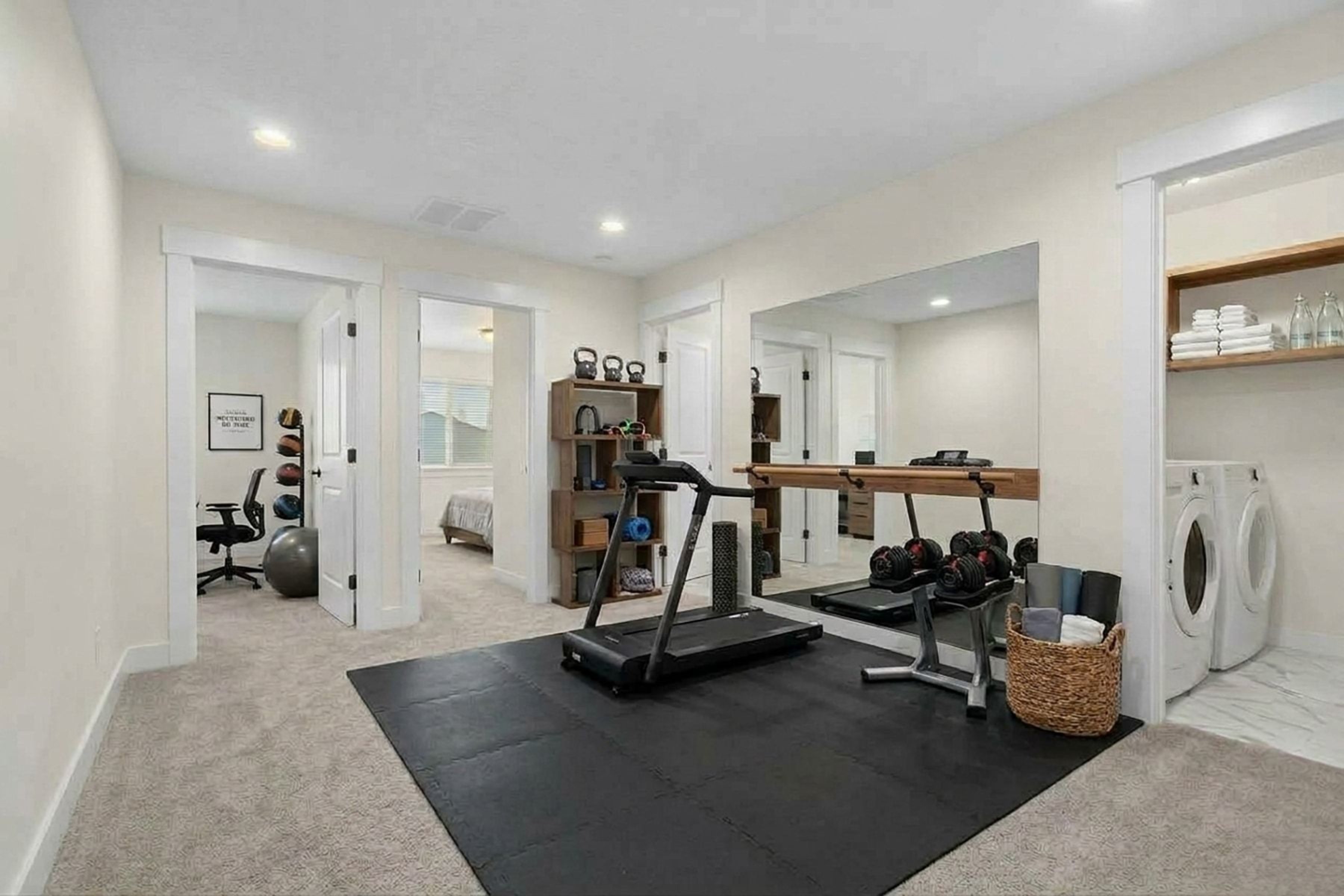  Stylish, Low-Maintenance Living with Resort-Style Amenities - 物件實景