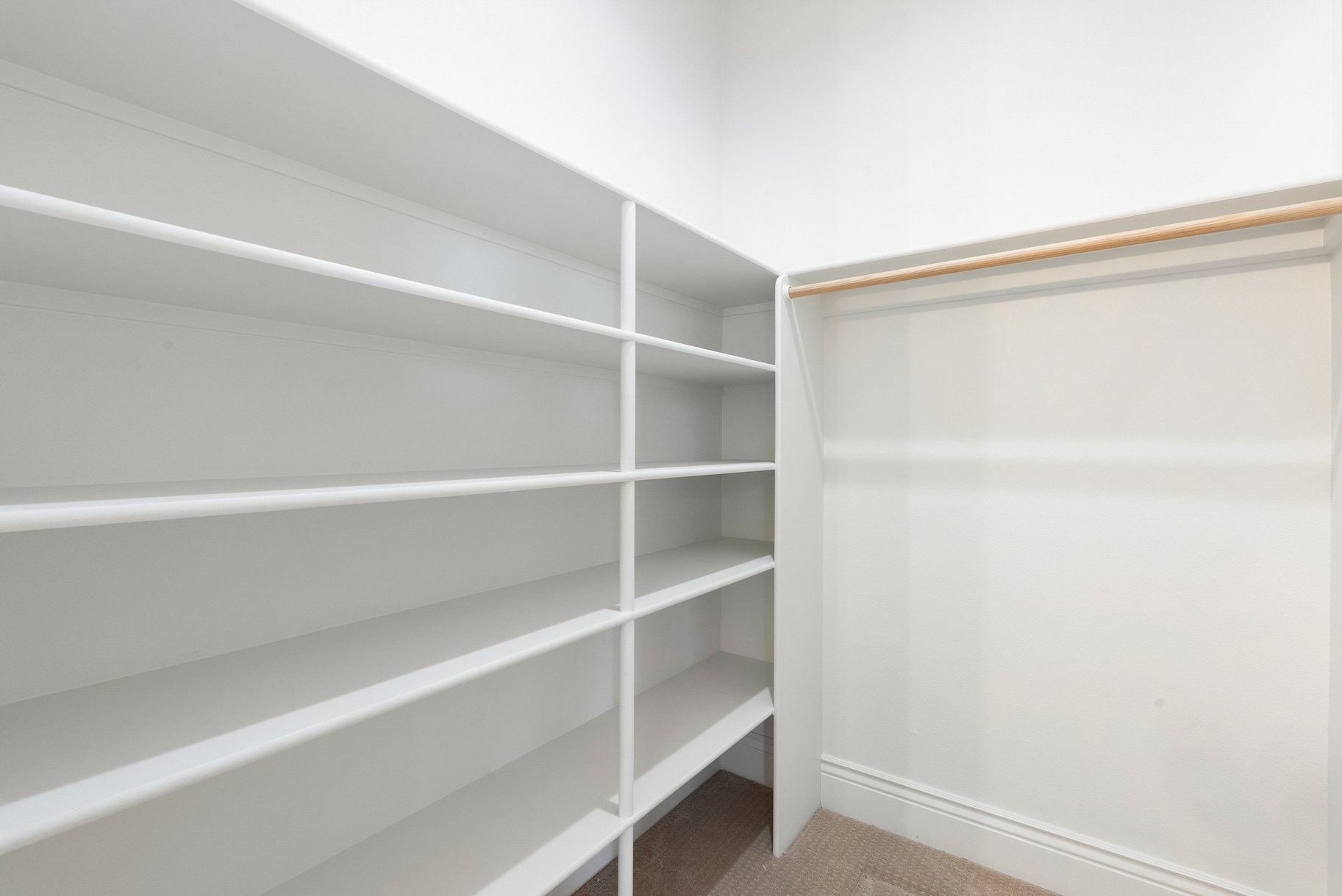  Private Mountain Estate with Elevated Views - 物件實景