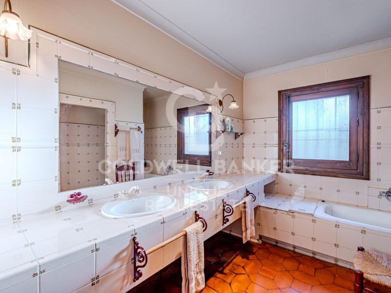 Toledo, Toledo, Los Cigarrales-La Bastida Toledo, Toledo, Castile-La Mancha, ES, 7 Bedrooms Bedrooms, ,7 BathroomsBathrooms,Residential,For Sale,Toledo, Toledo, Los Cigarrales-La Bastida Toledo, ,1619928