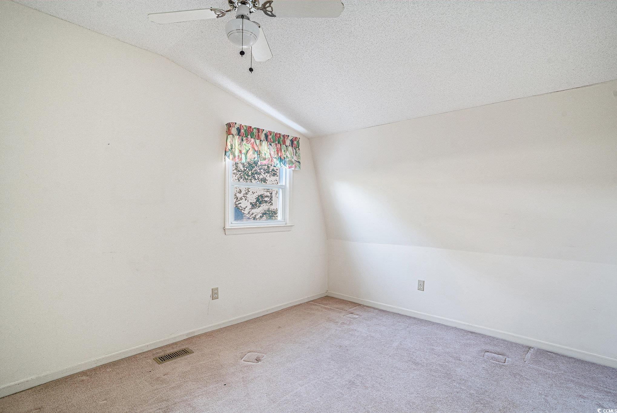 North Myrtle Beach, South Carolina, 29582, United States, 4 Bedrooms Bedrooms, ,3 BathroomsBathrooms,Residential,For Sale,1990764