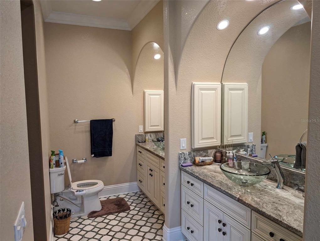 North Port, Florida, 34288, United States, 3 Bedrooms Bedrooms, ,2 BathroomsBathrooms,Residential,For Sale,1915919