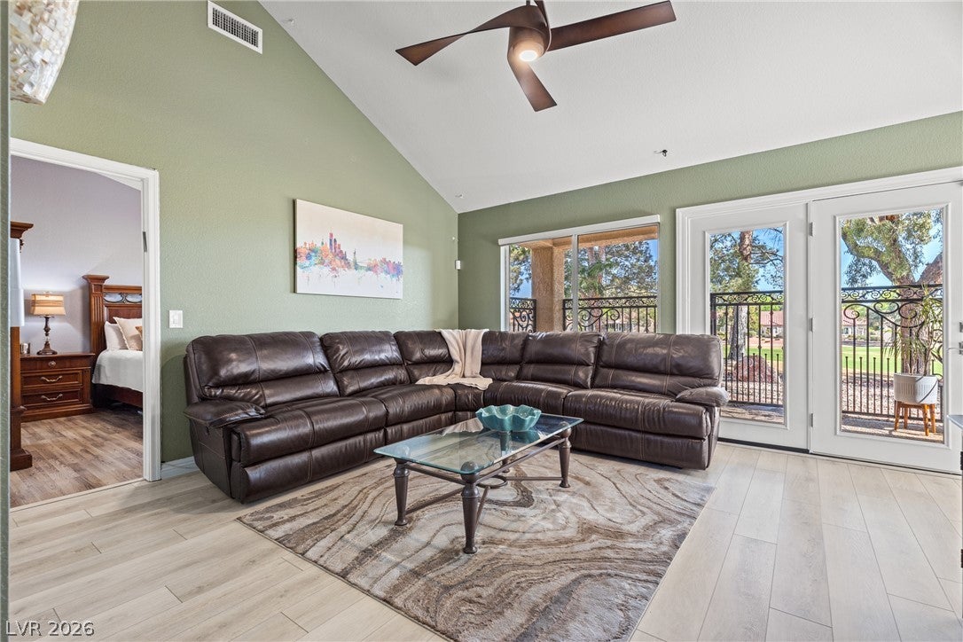 Las Vegas, Nevada, 89134, United States, 2 Bedrooms Bedrooms, ,2 BathroomsBathrooms,Residential,For Sale,2031210