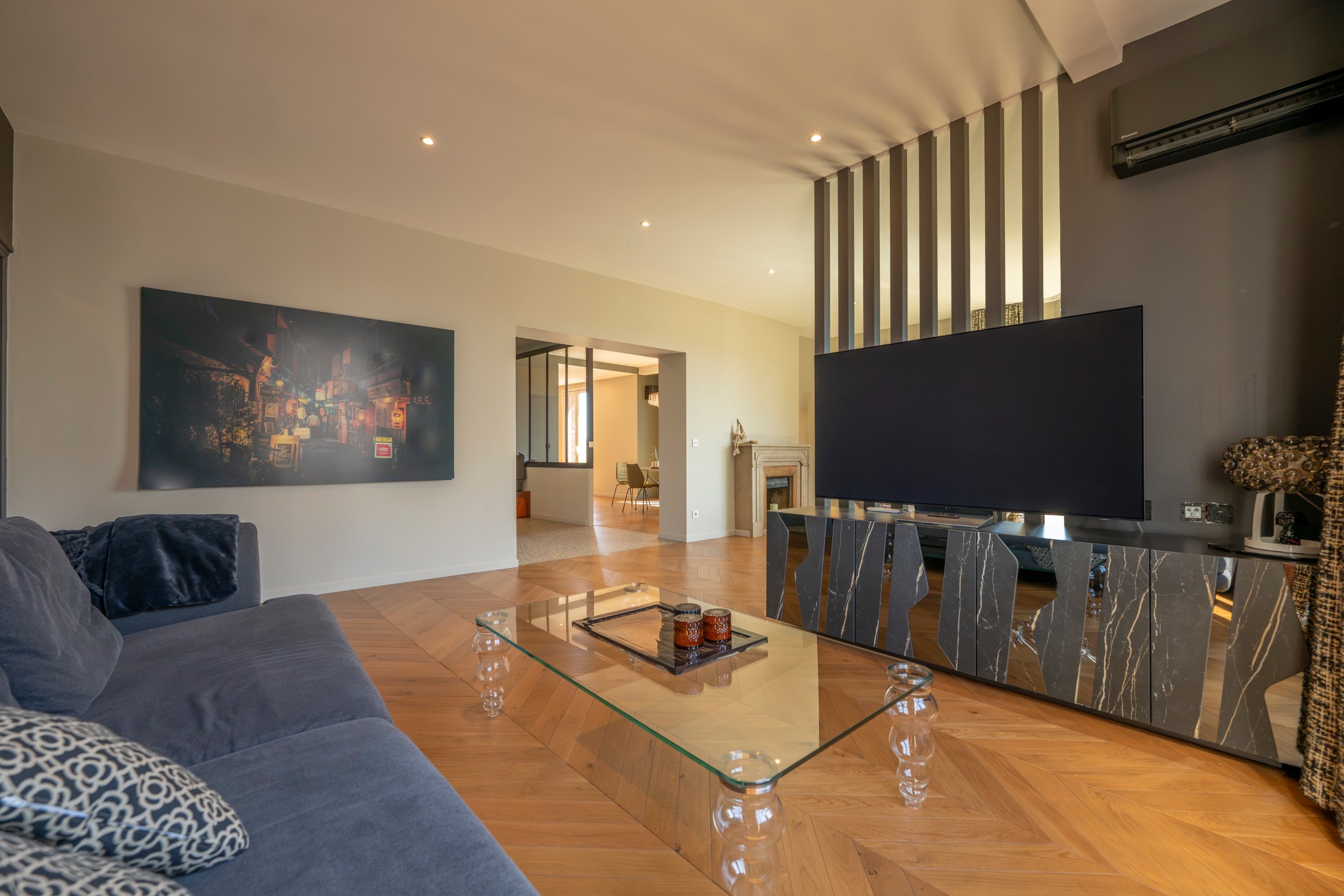  For sale : Renovated 130 sqm Art Deco Apartment on the Top Floor – Porto-Vecchio - 物件實景