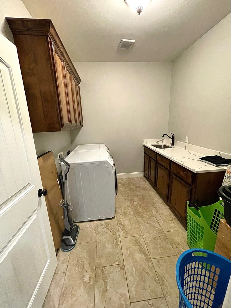 Odessa, Texas, 79765, United States, 4 Bedrooms Bedrooms, ,3 BathroomsBathrooms,Residential,For Sale,1978469