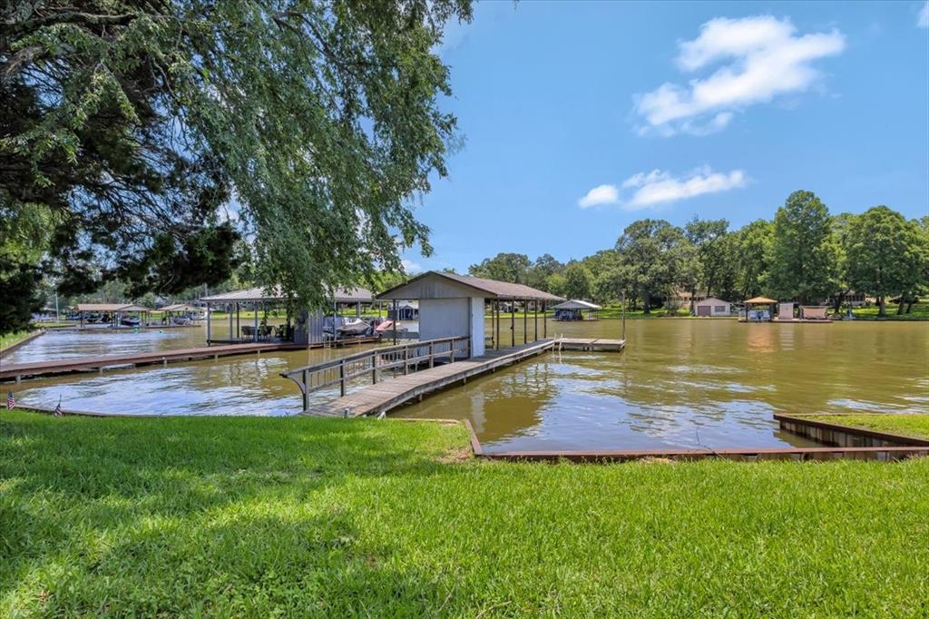 Eustace, Texas, 75124, United States, 3 Bedrooms Bedrooms, ,2 BathroomsBathrooms,Residential,For Sale,1837406
