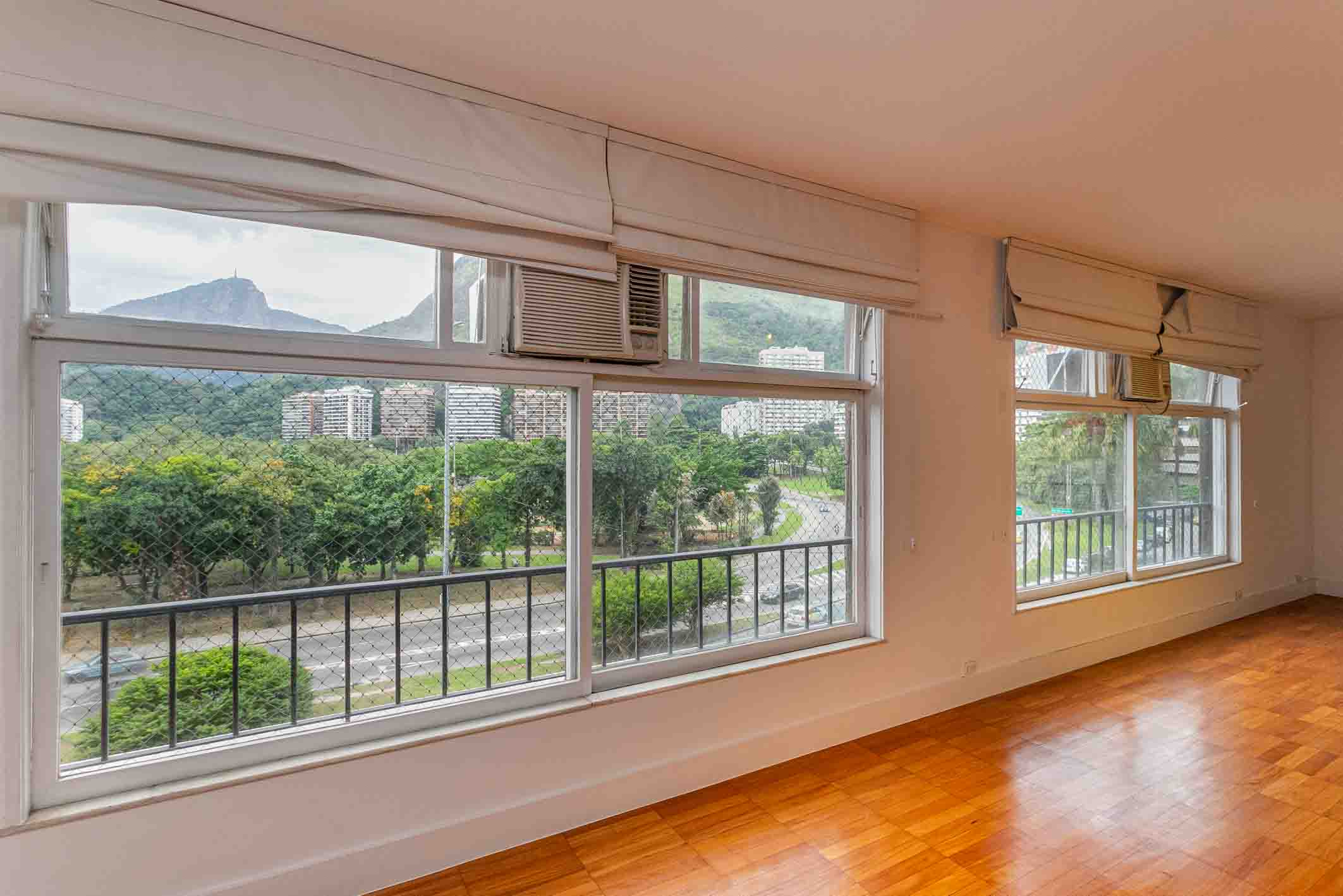  Spacious front-facing apartment overlooking Lagoa near Ipanema - 物件實景