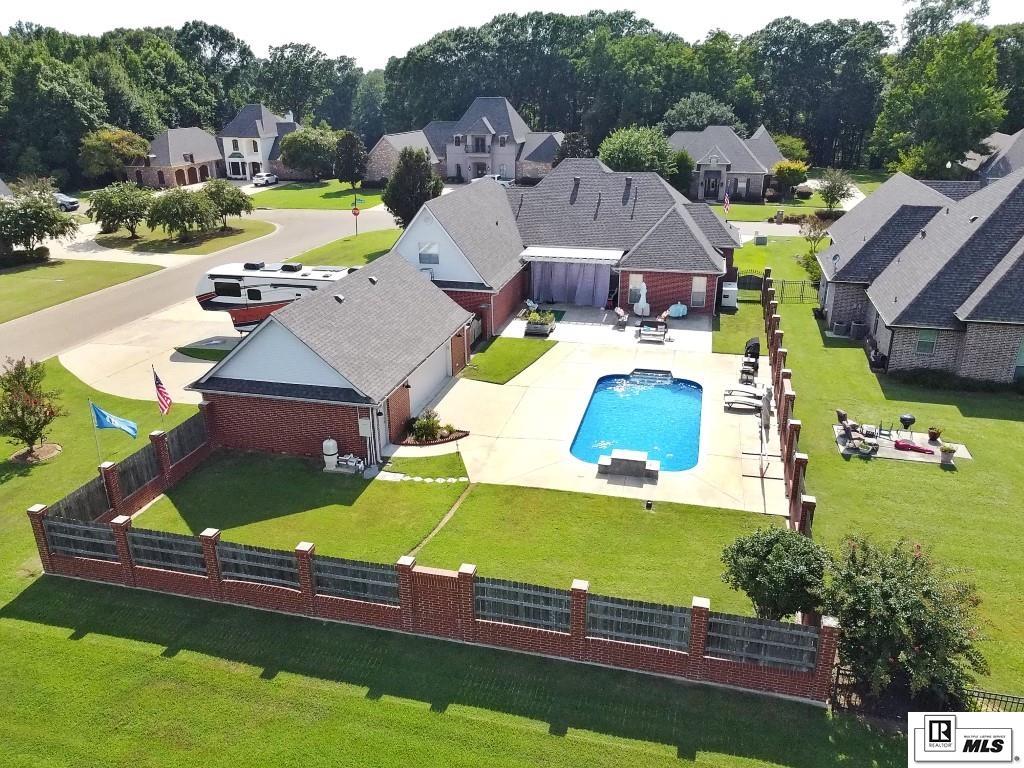 Monroe, Louisiana, 71203, United States, 5 Bedrooms Bedrooms, ,4 BathroomsBathrooms,Residential,For Sale,1906256