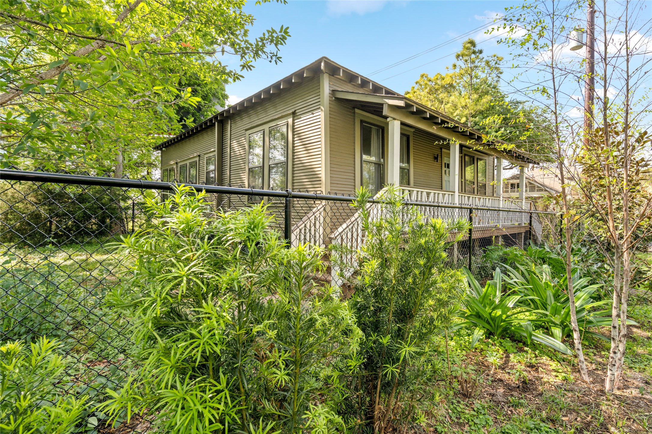  809 Woodrow Street - 物件實景