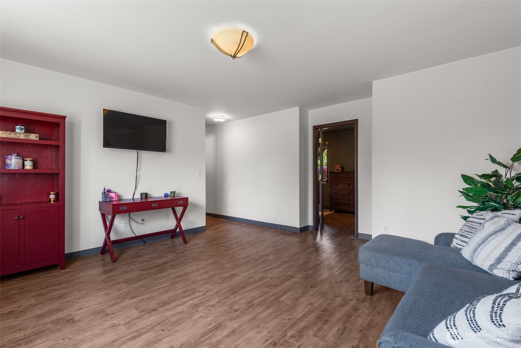 Gig Harbor, Washington, 98335, United States, 3 Bedrooms Bedrooms, ,2 BathroomsBathrooms,Residential,For Sale,1827326