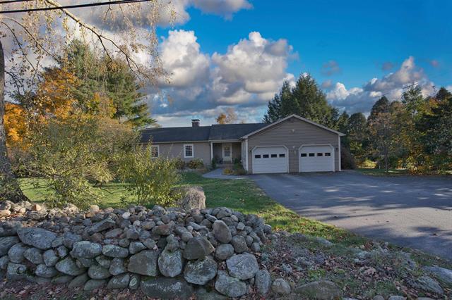 Bow, New Hampshire, 03304, United States, 3 Bedrooms Bedrooms, ,1 BathroomBathrooms,Residential,For Sale,1974314