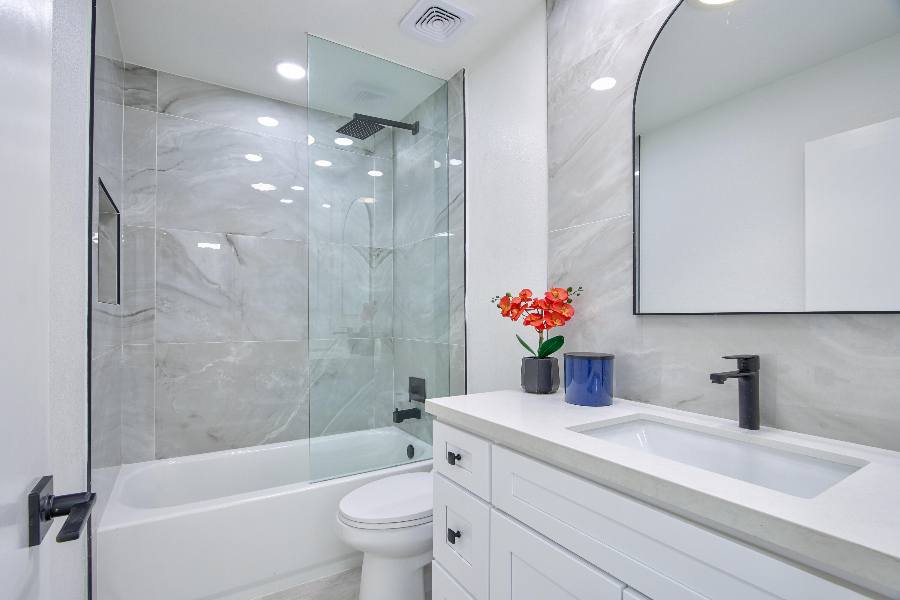 Palm Springs, California, 92262, United States, 2 Bedrooms Bedrooms, ,2 BathroomsBathrooms,Residential,For Sale,1890767