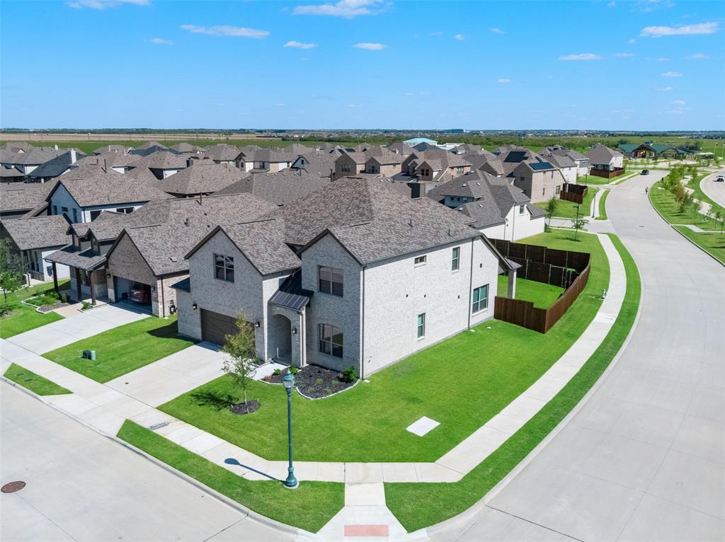 Celina, Texas, 75009, United States, 4 Bedrooms Bedrooms, ,4 BathroomsBathrooms,Residential,For Sale,1933186