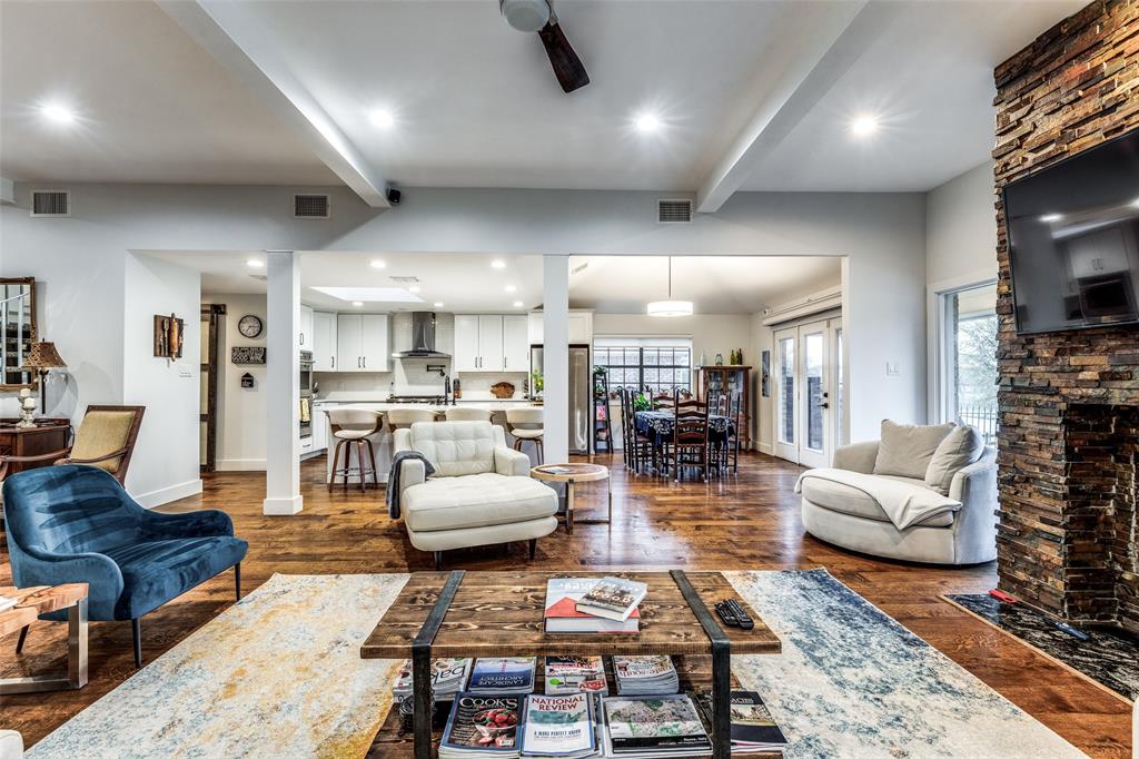 Dallas, Texas, 75228, United States, 4 Bedrooms Bedrooms, ,3 BathroomsBathrooms,Residential,For Sale,1888632