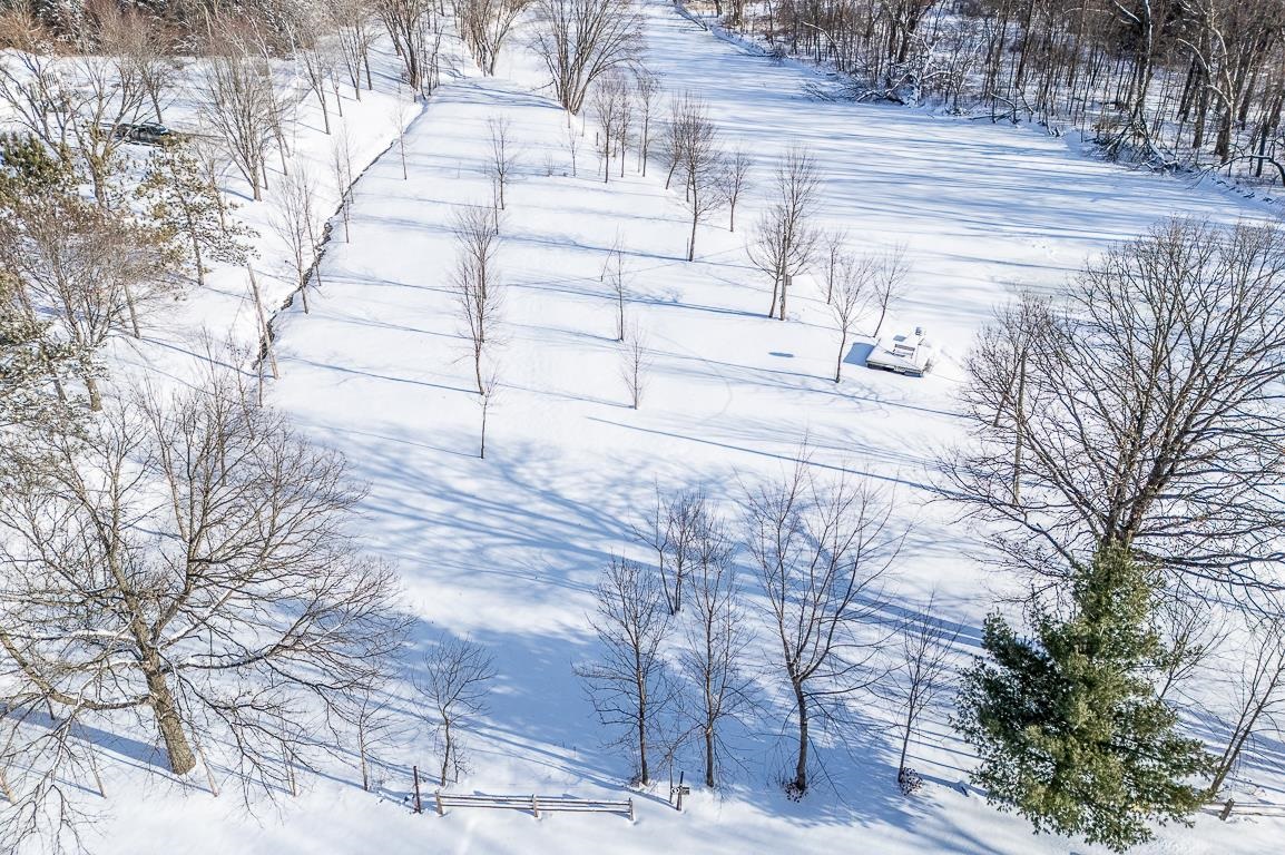 New London, Wisconsin, 54961-8021, United States, 4 Bedrooms Bedrooms, ,2 BathroomsBathrooms,Residential,For Sale,2008203