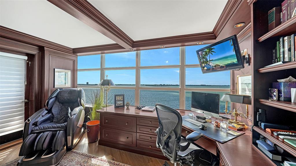 Sarasota, Florida, 34236, United States, 3 Bedrooms Bedrooms, ,3 BathroomsBathrooms,Residential,For Sale,1992113