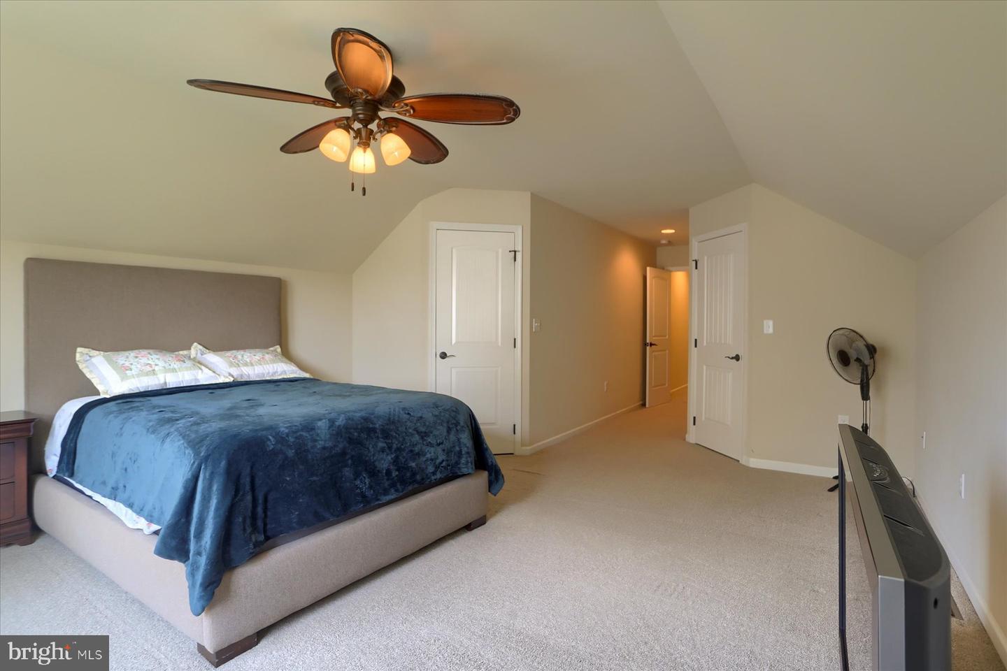 Mechanicsburg, Pennsylvania, 17050, United States, 5 Bedrooms Bedrooms, ,5 BathroomsBathrooms,Residential,For Sale,1910880