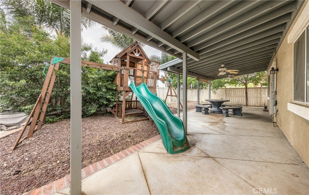 Highland, California, 92346, United States, 5 Bedrooms Bedrooms, ,4 BathroomsBathrooms,Residential,For Sale,1977847