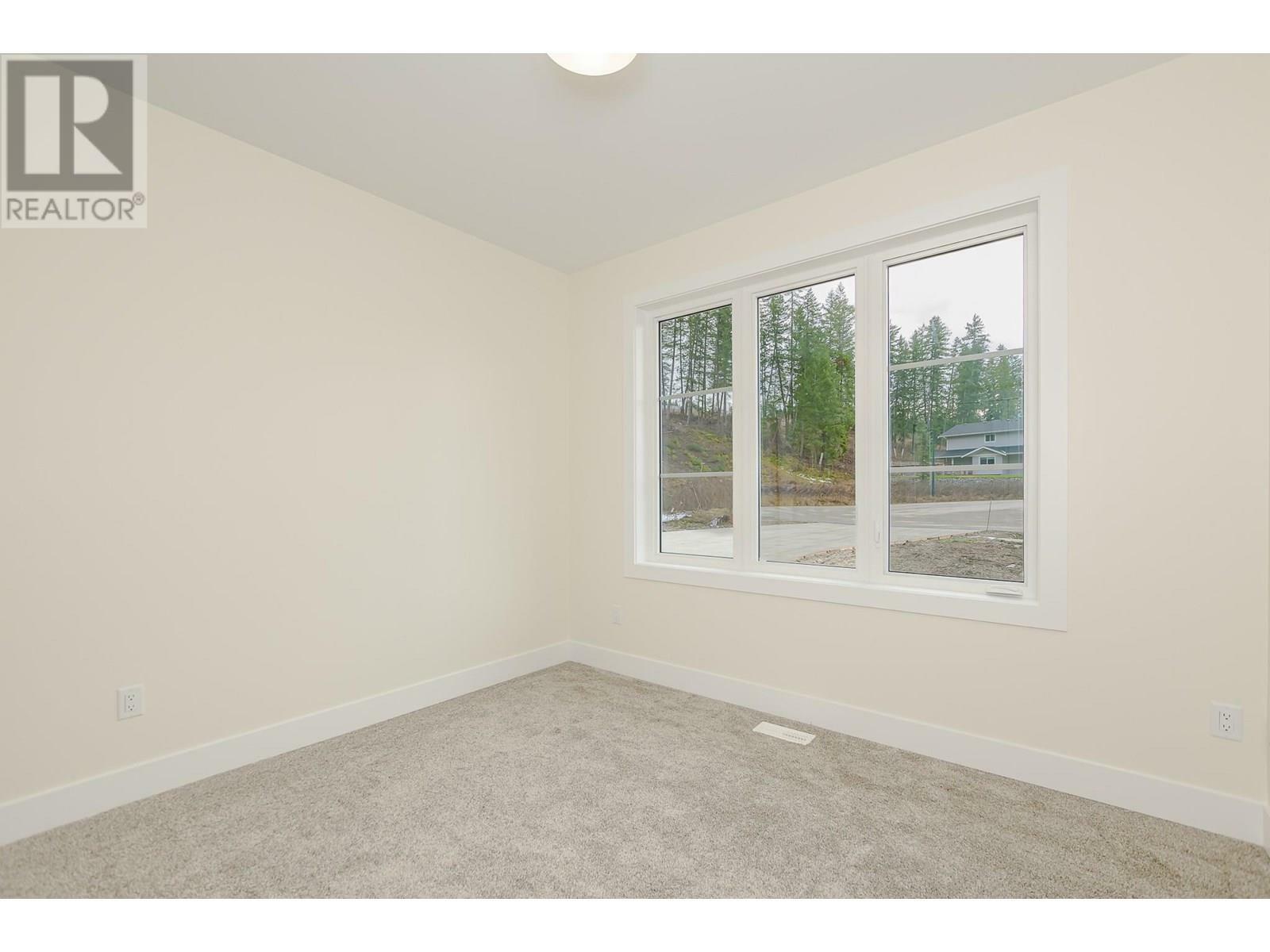 BLIND BAY, British Columbia, V0E 1H0, CA, 3 Bedrooms Bedrooms, ,2 BathroomsBathrooms,Residential,For Sale,1836853