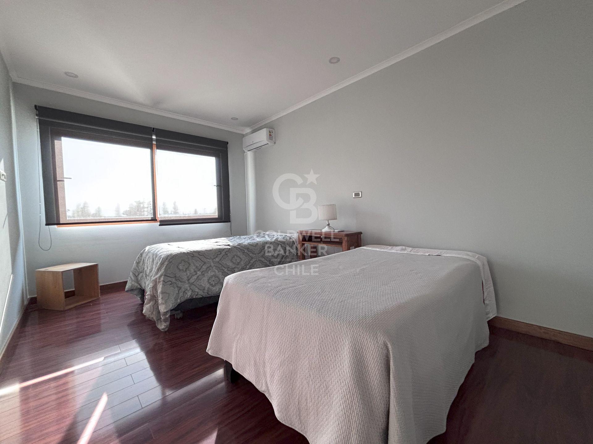 Colina, Chile, 4 Bedrooms Bedrooms, ,6 BathroomsBathrooms,Residential,For Sale,1776759