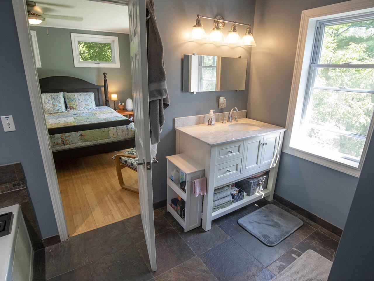 Montpelier, Vermont, 05602, United States, 3 Bedrooms Bedrooms, ,3 BathroomsBathrooms,Residential,For Sale,1924813