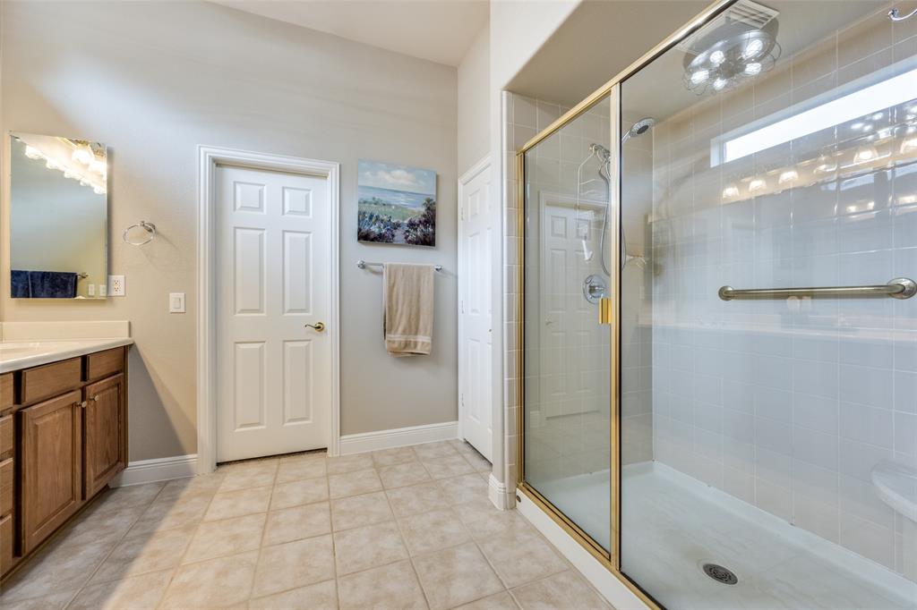 Denton, Texas, 76207, United States, 2 Bedrooms Bedrooms, ,2 BathroomsBathrooms,Residential,For Sale,1827842