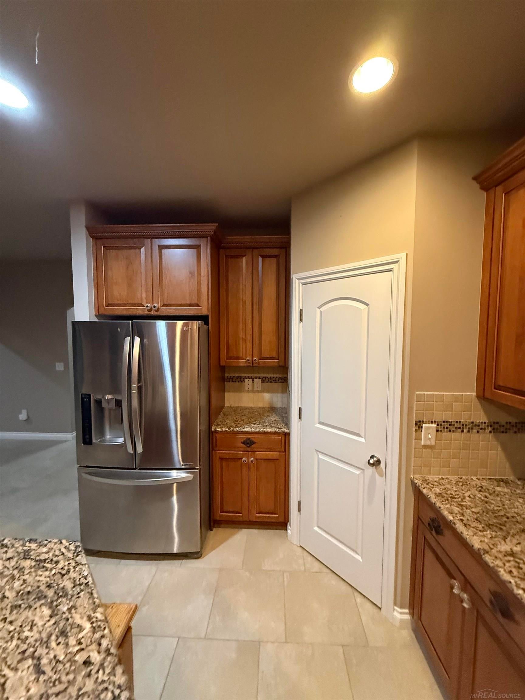 Macomb, Michigan, 48042, United States, 3 Bedrooms Bedrooms, ,3 BathroomsBathrooms,Residential,For Sale,2002873