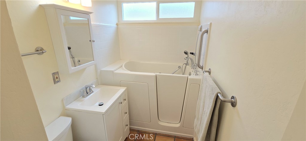 Lompoc, California, 93436, United States, 4 Bedrooms Bedrooms, ,3 BathroomsBathrooms,Residential,For Sale,2011766