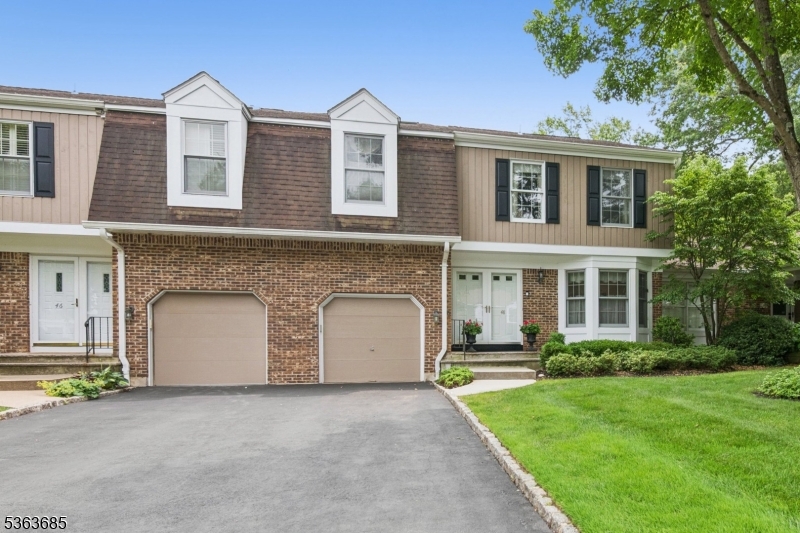 Bernards Twp., New Jersey, 07920, United States, 3 Bedrooms Bedrooms, ,4 BathroomsBathrooms,Residential,For Sale,1875142
