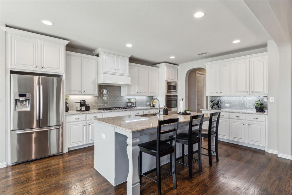 Wylie, Texas, 75098, United States, 5 Bedrooms Bedrooms, ,4 BathroomsBathrooms,Residential,For Sale,1828250