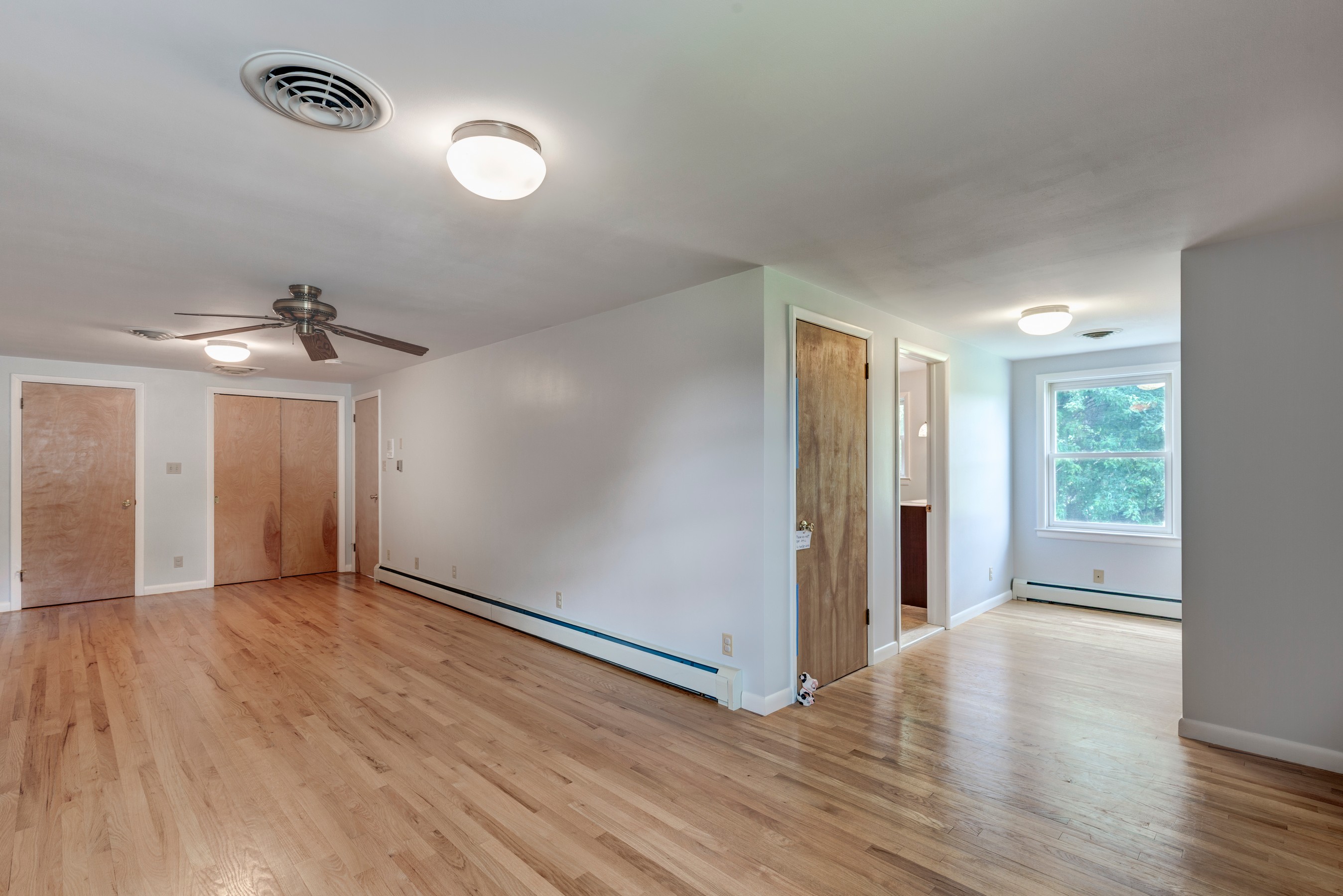  NONE AVAILABLE - 物件實景