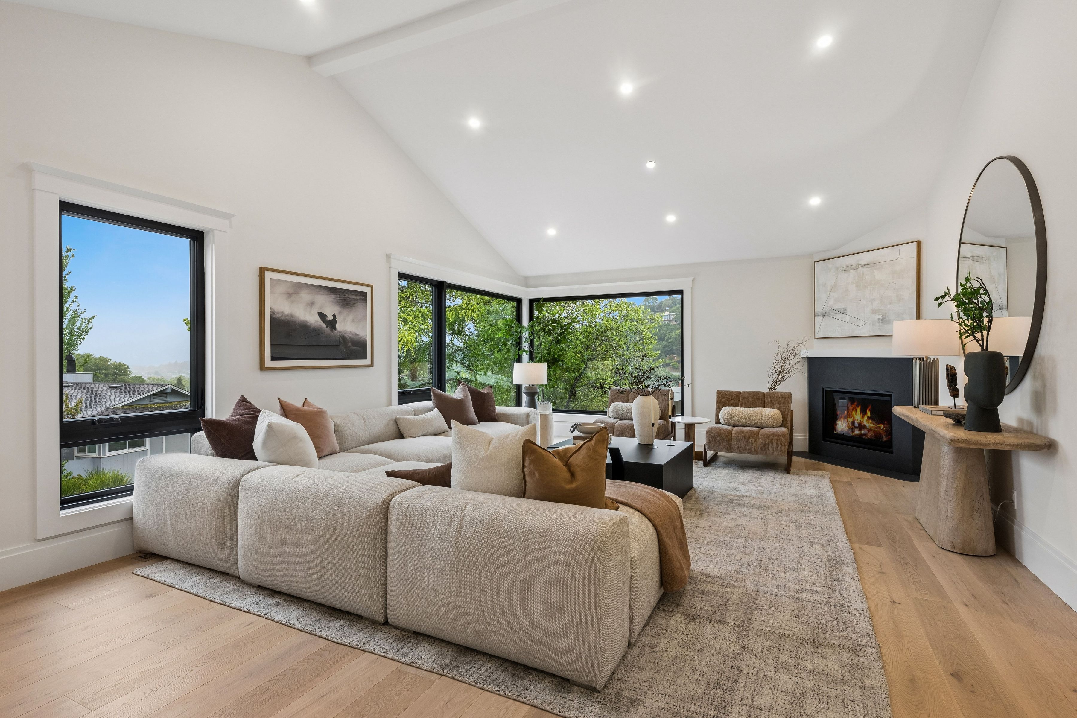  Spectacular Newly Developed Home - 物件實景