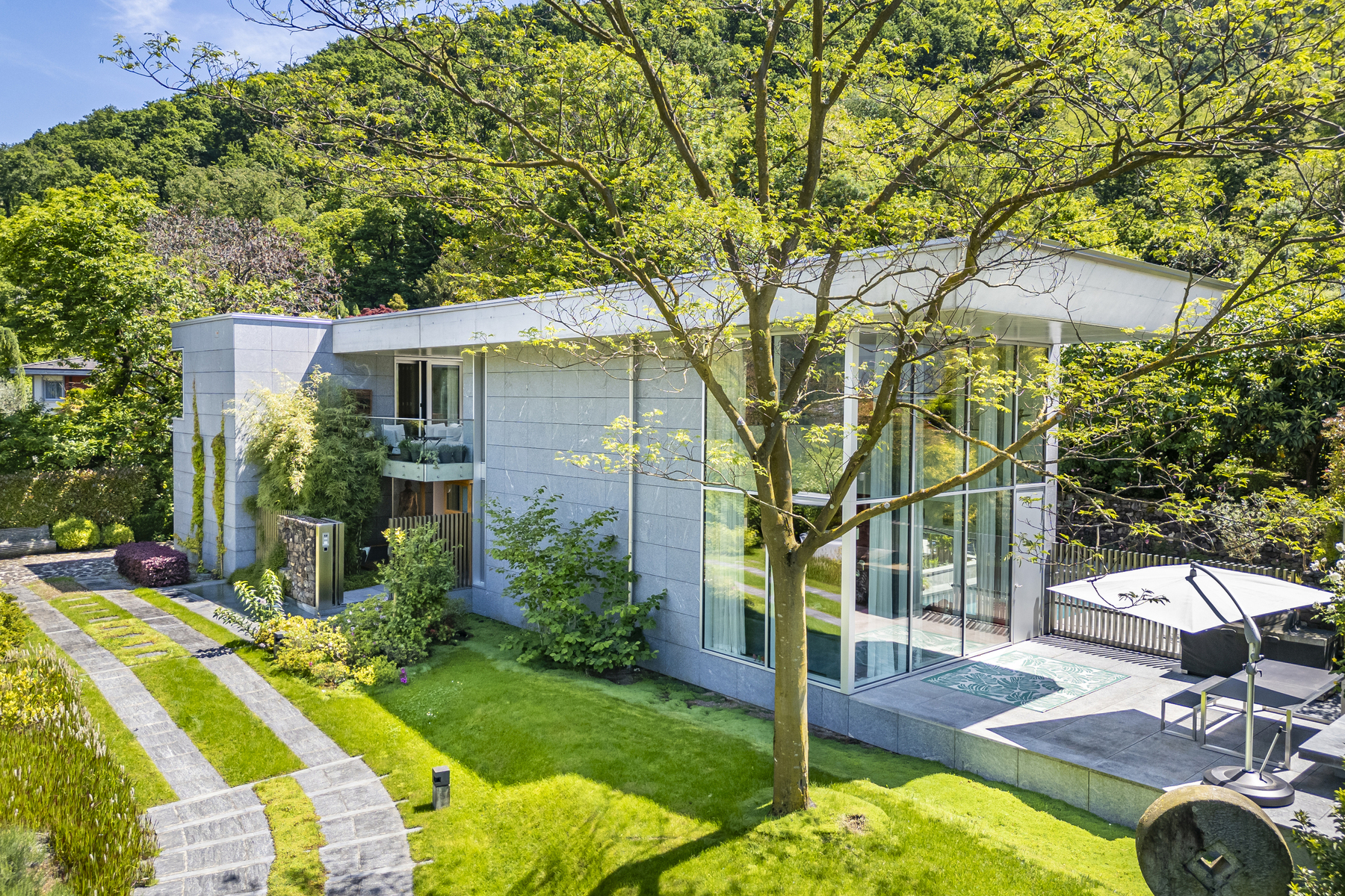  Modern villa with beautiful mill converted into dependance - 物件實景