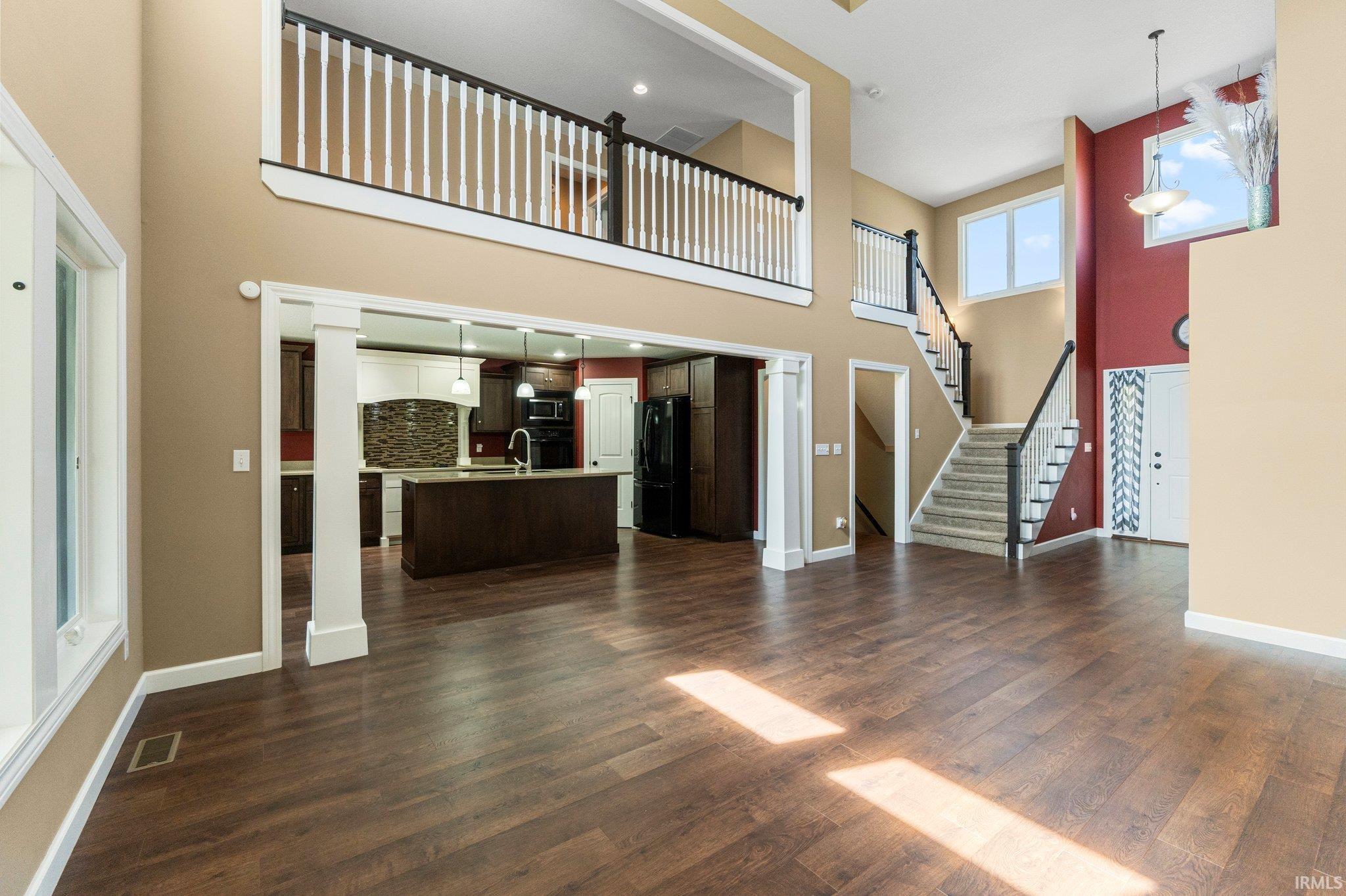 Fort Wayne, Indiana, 46825-7408, United States, 4 Bedrooms Bedrooms, ,5 BathroomsBathrooms,Residential,For Sale,1975267