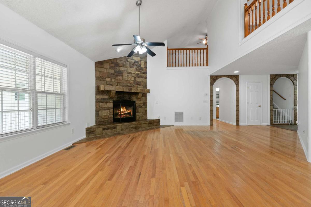 Jackson, Georgia, 30233, United States, 4 Bedrooms Bedrooms, ,3 BathroomsBathrooms,Residential,For Sale,1904373