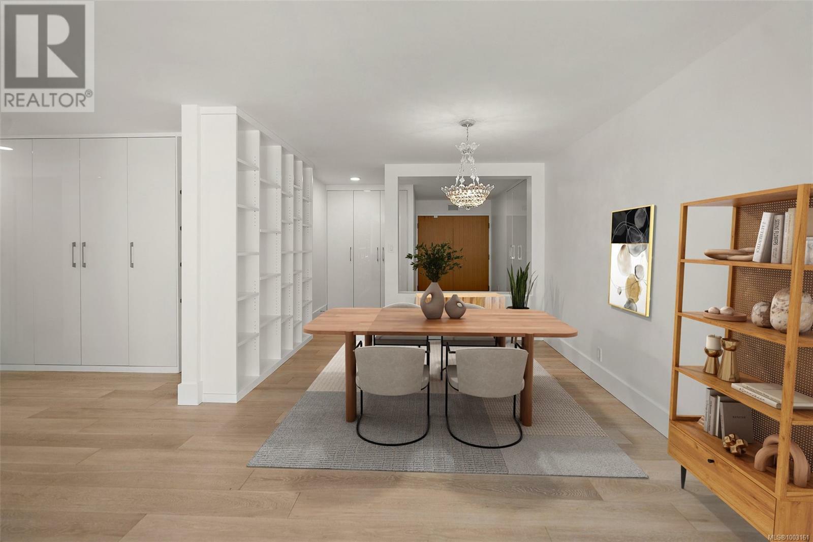 OAK BAY, British Columbia, V8S 2N6, CA, 2 Bedrooms Bedrooms, ,2 BathroomsBathrooms,Residential,For Sale,1874610