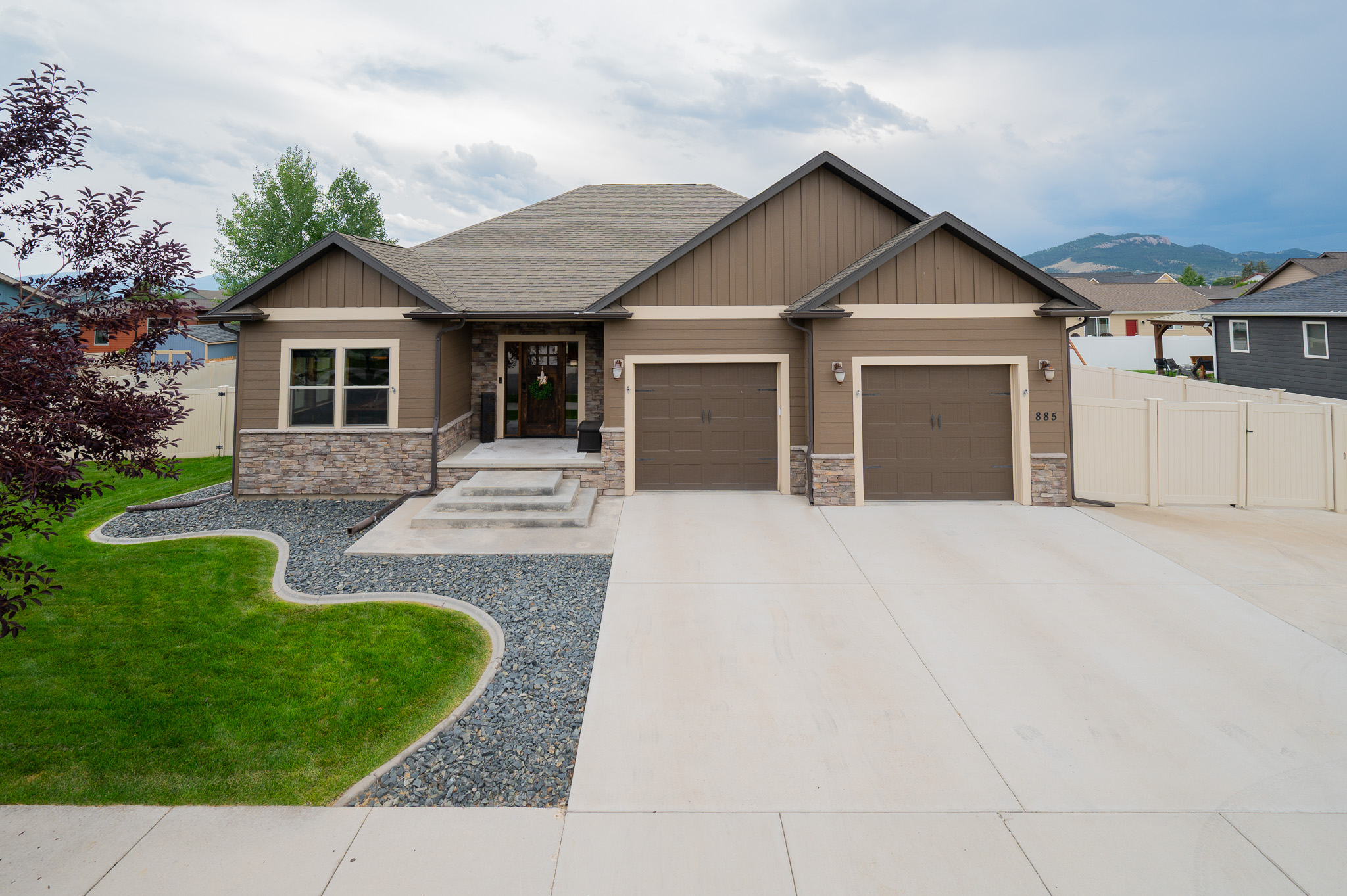 Helena, Montana, 59602, United States, 4 Bedrooms Bedrooms, ,3 BathroomsBathrooms,Residential,For Sale,1974556