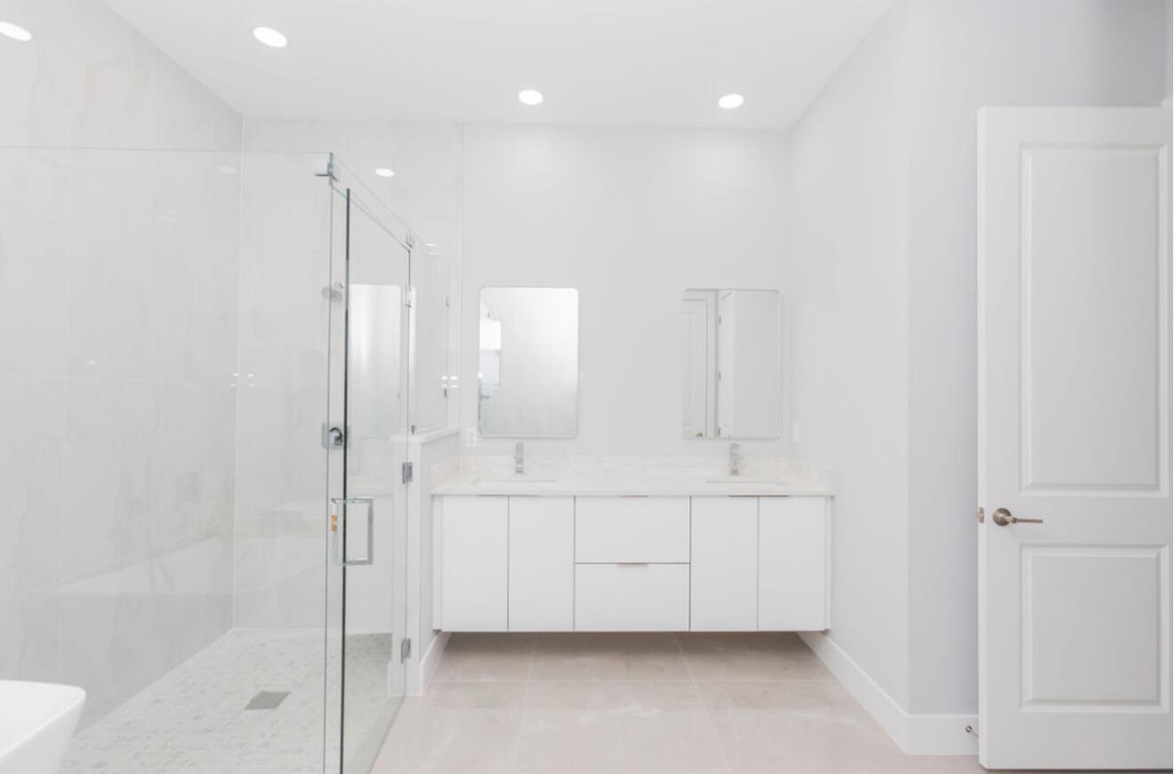 Port St Lucie, Florida, 34986, United States, 4 Bedrooms Bedrooms, ,3 BathroomsBathrooms,Residential,For Sale,1926175