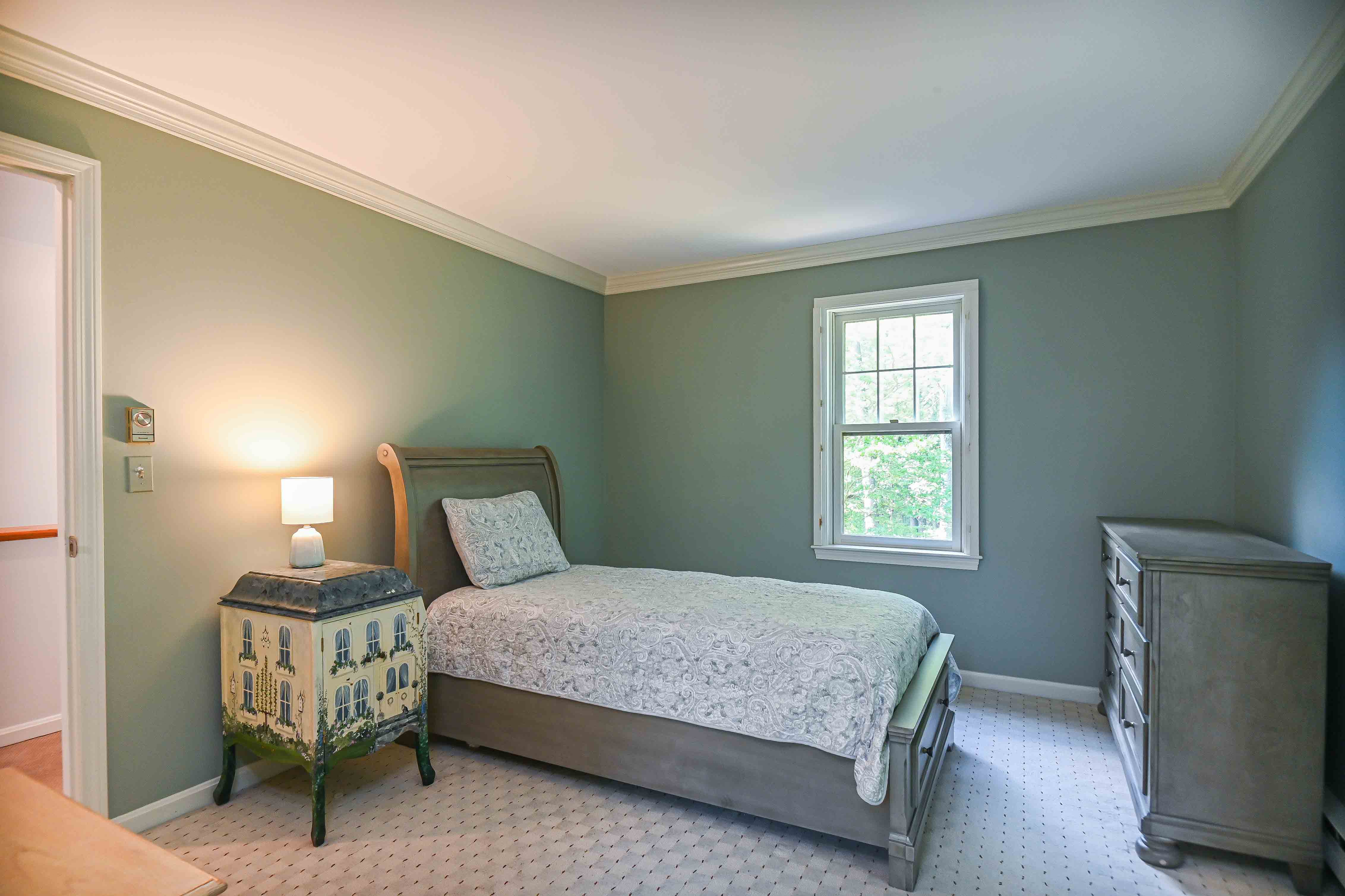 York, Maine, 03909, United States, 3 Bedrooms Bedrooms, ,3 BathroomsBathrooms,Residential,For Sale,1912030