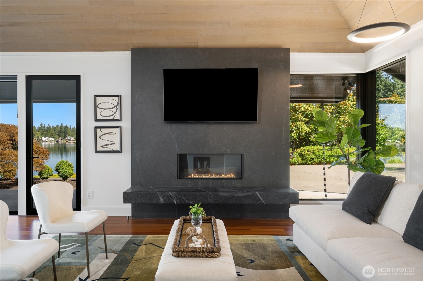Black Diamond, Washington, 98010, United States, 4 Bedrooms Bedrooms, ,2 BathroomsBathrooms,Residential,For Sale,1902015