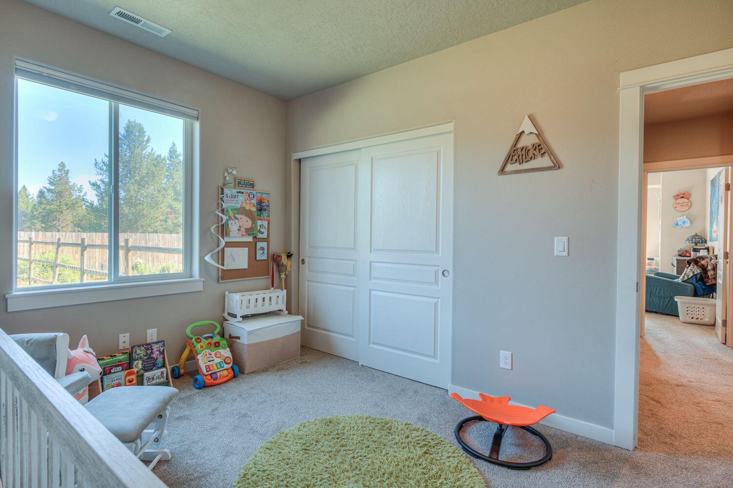 La Pine, Oregon, 97739, United States, 4 Bedrooms Bedrooms, ,2 BathroomsBathrooms,Residential,For Sale,1931985