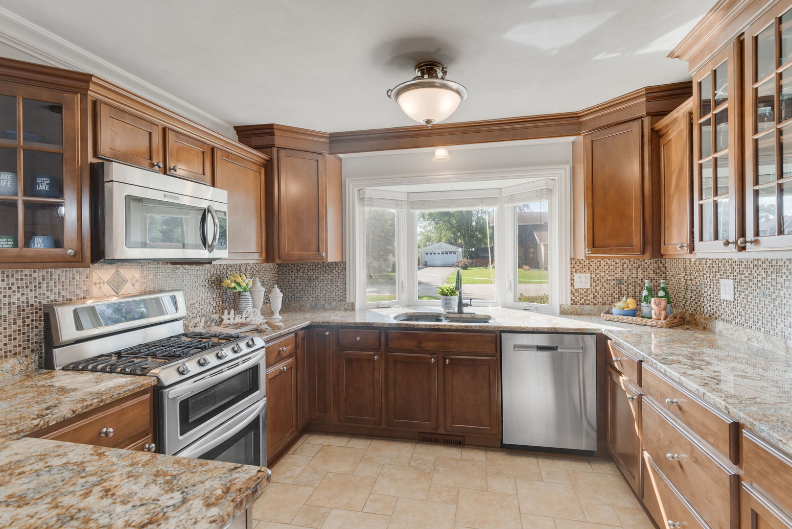 Antioch, Illinois, 60002, United States, 4 Bedrooms Bedrooms, ,4 BathroomsBathrooms,Residential,For Sale,1959229