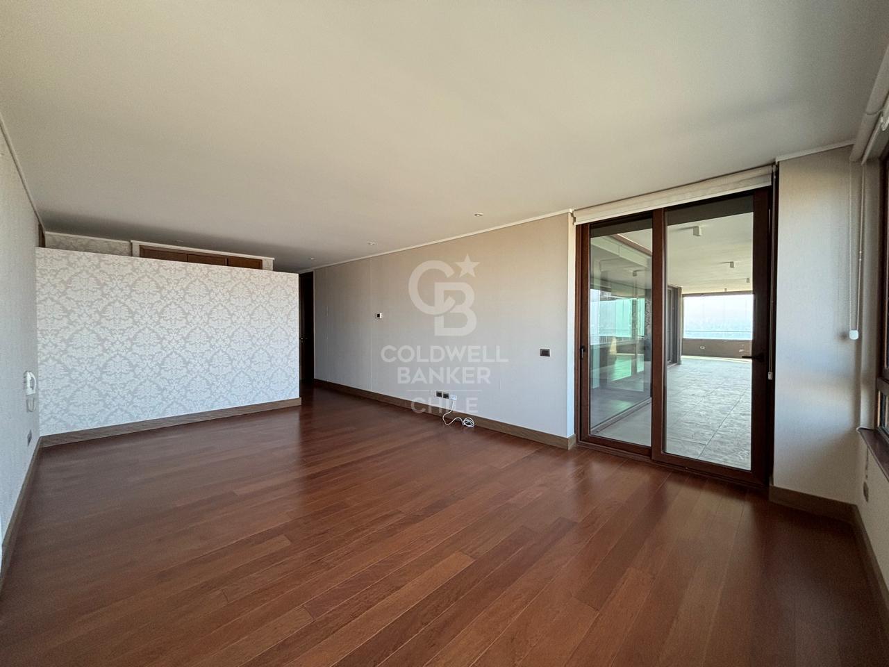 Vitacura, Chile, 4 Bedrooms Bedrooms, ,5 BathroomsBathrooms,Residential,For Sale,1837015