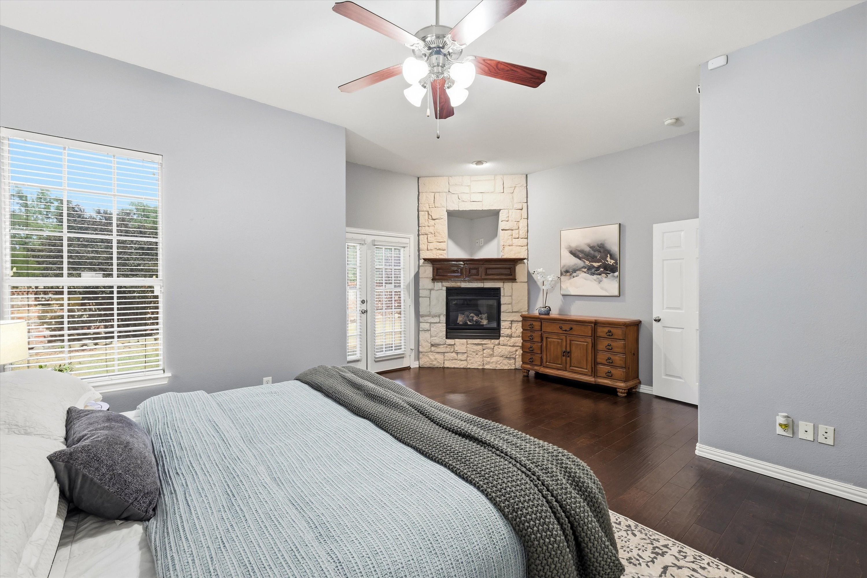  8912 Wyatt Circle, Lantana, TX, 76226 - 物件實景