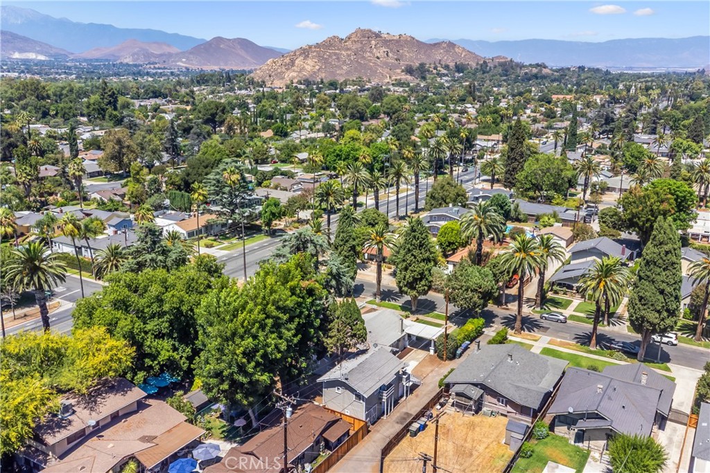Riverside, California, 92506, United States, ,Residential,For Sale,1926260